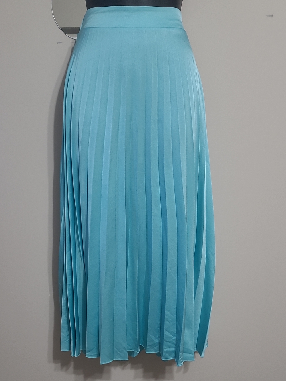 Suzy Shier Aqua Pleated Maxi Skirt Size Small